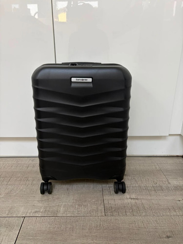 Cabin size hard samsonite - size,