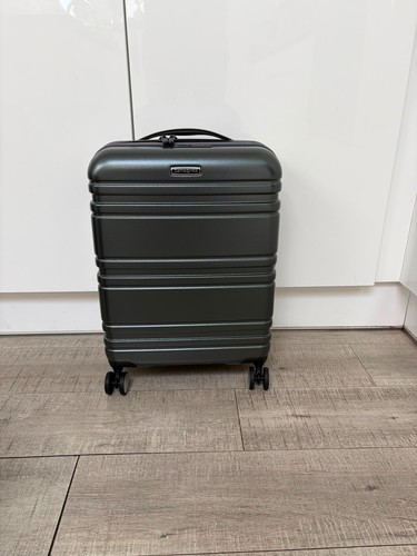 Cabin size hard - hard, samsonite