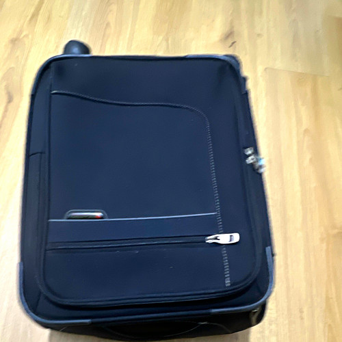 Samsonite black soft - soft, 4-wheel