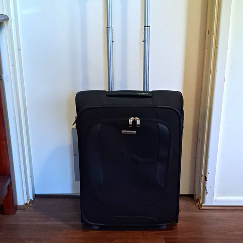 Samsonite black soft - soft, 2-wheel