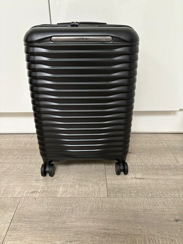 Cabin size hard - size, samsonite